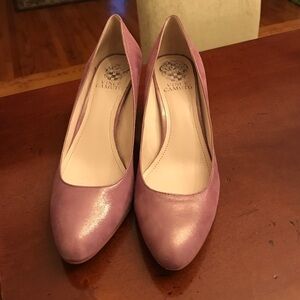 Vince Camino Pumps